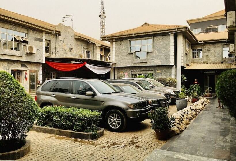 هتل Hamak Suites And Garden