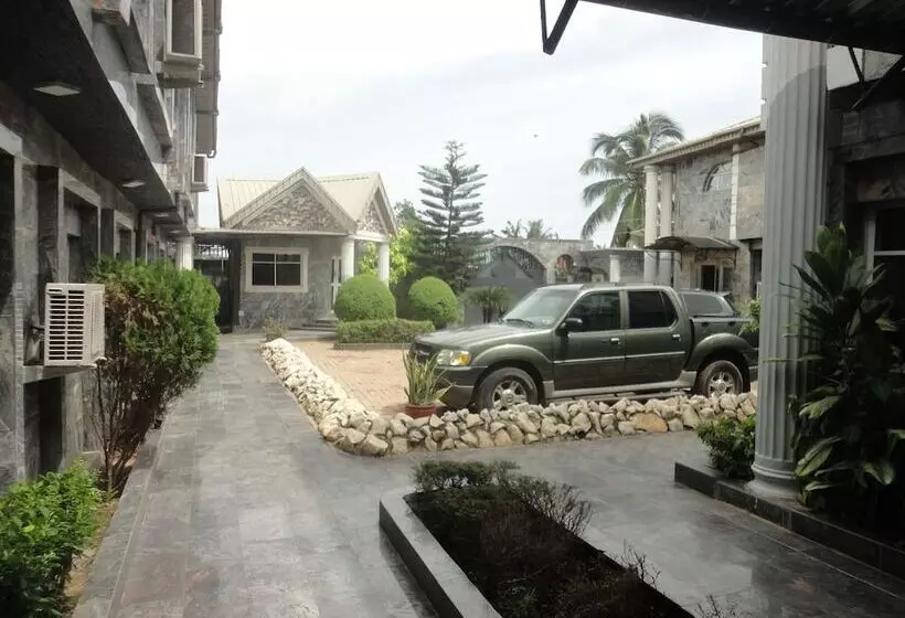 هتل Hamak Suites And Garden