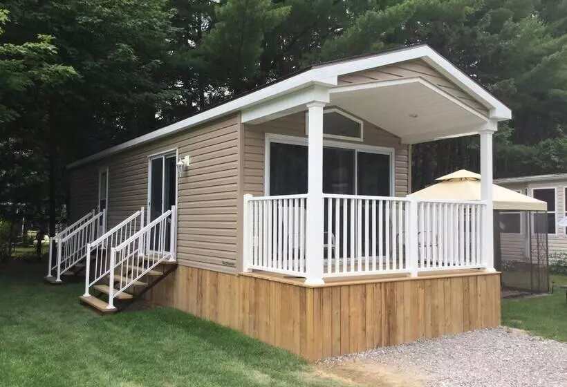 Hotelli Hidden Valley Rv Resort