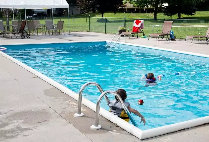 Hotelli Hidden Valley Rv Resort