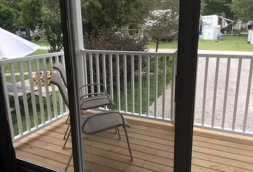 Hotelli Hidden Valley Rv Resort