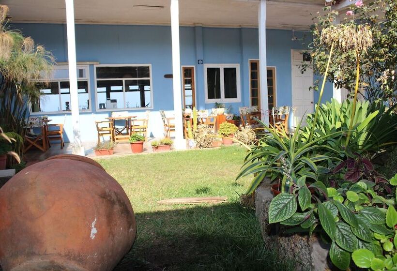 ホテル Cabañas, Habitaciones Y Restaurant Montemar