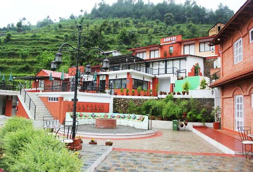 هتل Om Adhyay Retreat Resort