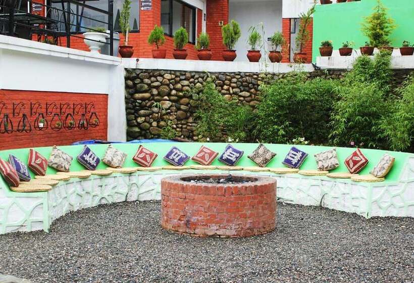 هتل Om Adhyay Retreat Resort