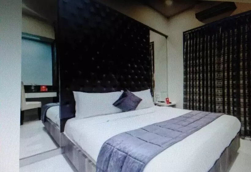 هتل Room Maangta 218   Thane East