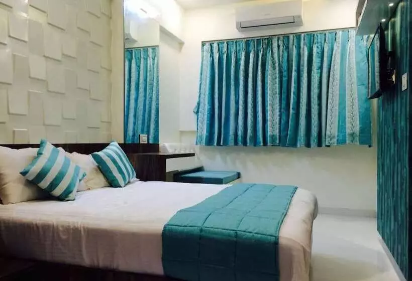 هتل Room Maangta 218   Thane East