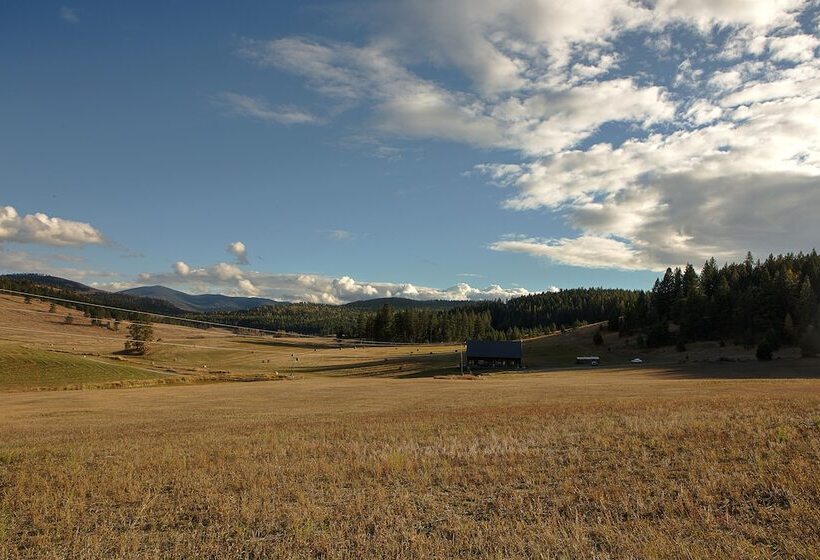 בית מלון כפרי Eden Valley Guest Ranch