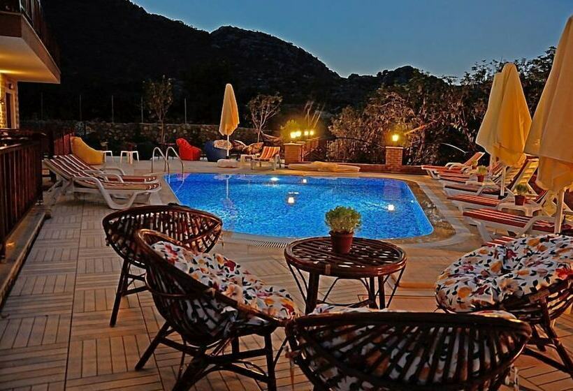 ホテル Selimiye Saklibahce