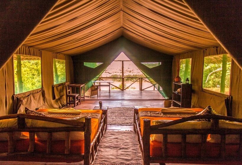 فندق Selous Butembo Tented Lodge Lotus