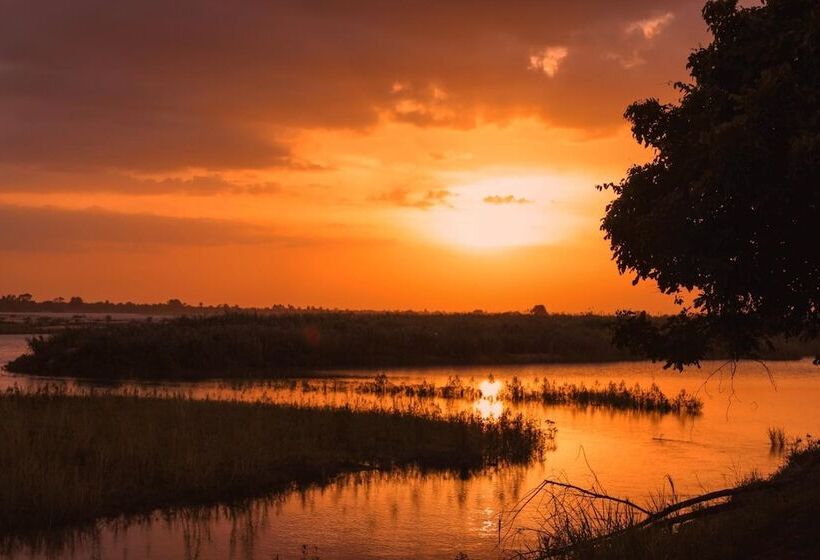 فندق Selous Butembo Tented Lodge Lotus