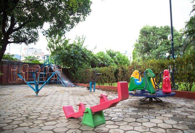 هتل Siddhartha Cottage Butwal