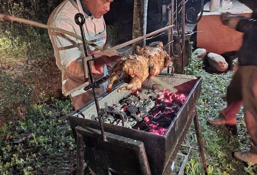 هتل Temple Tiger Green Jungle Resort