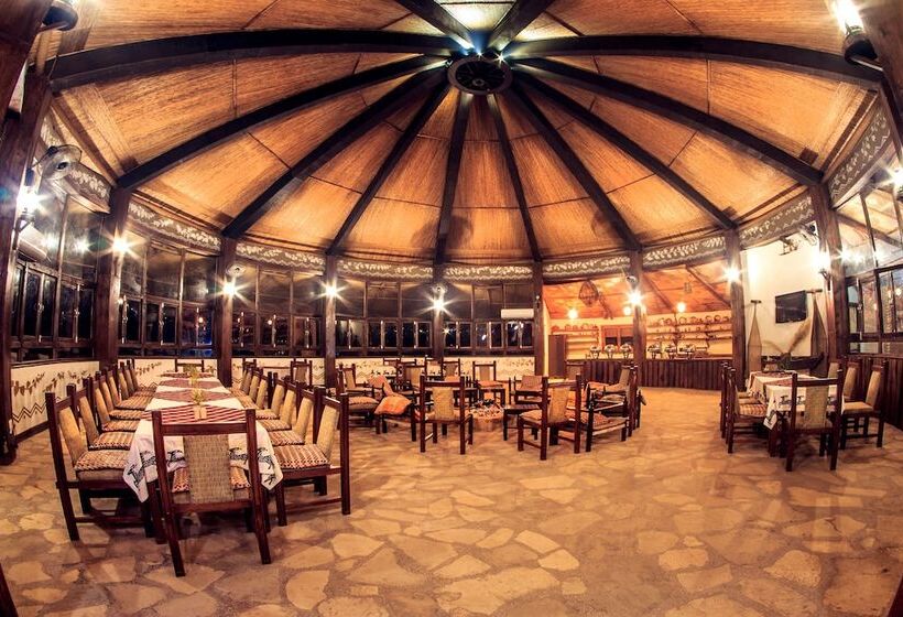 هتل Temple Tiger Green Jungle Resort