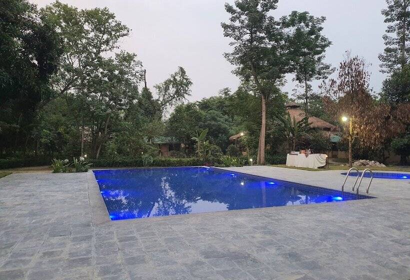 هتل Temple Tiger Green Jungle Resort