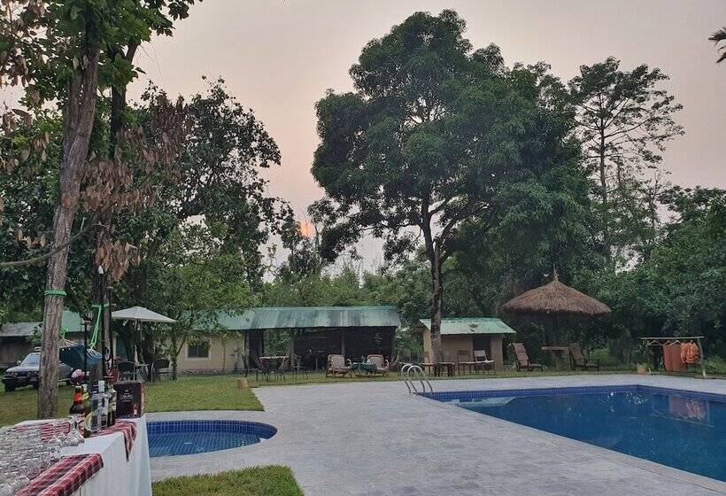 هتل Temple Tiger Green Jungle Resort