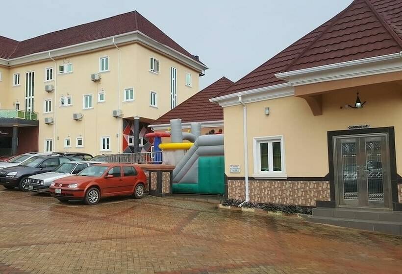 Kevotel Hotel And Suites