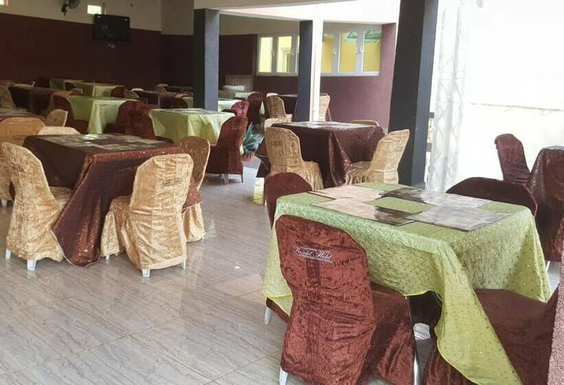 Kevotel Hotel And Suites