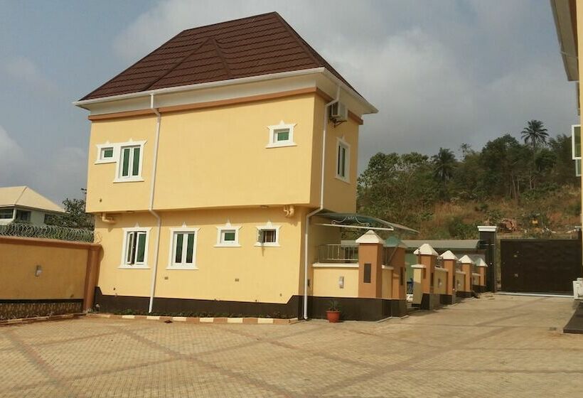 Kevotel Hotel And Suites