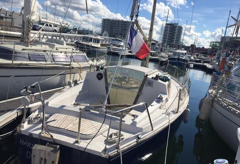 پانسیون Charmant Voilier Nuit Insolite