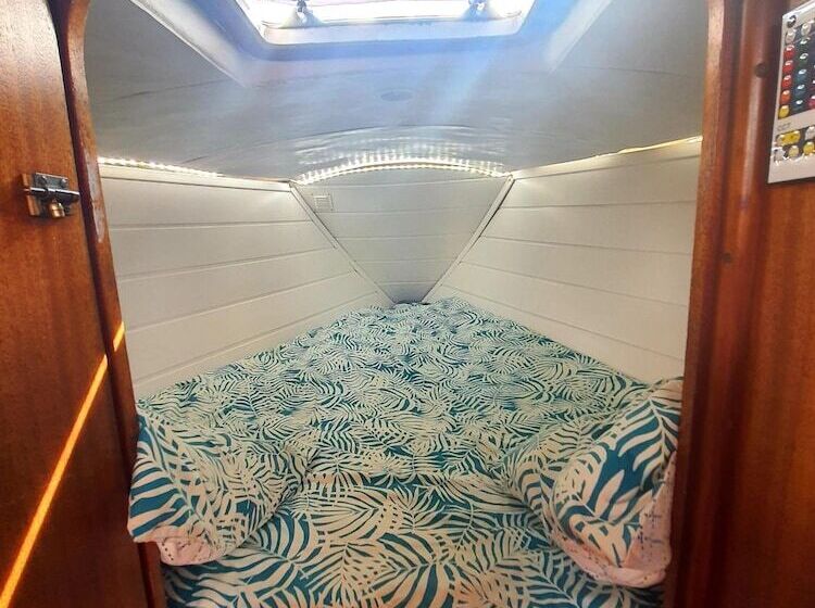 پانسیون Charmant Voilier Nuit Insolite