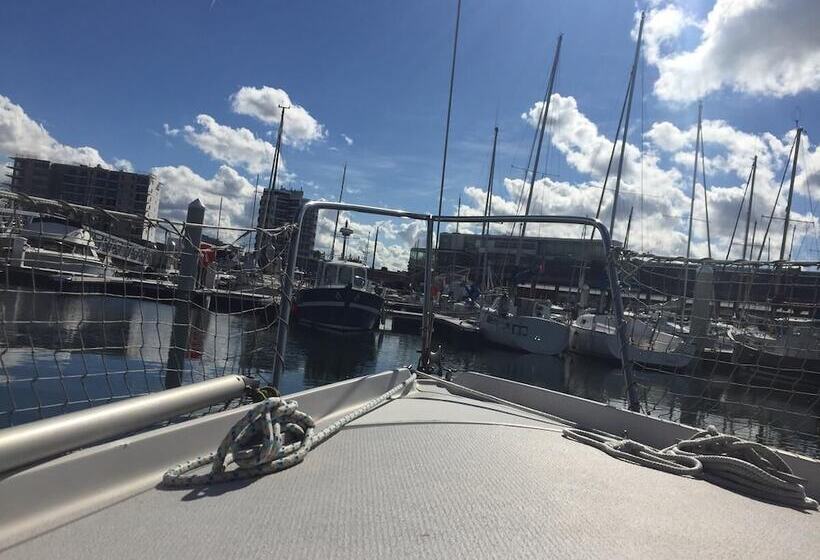 پانسیون Charmant Voilier Nuit Insolite