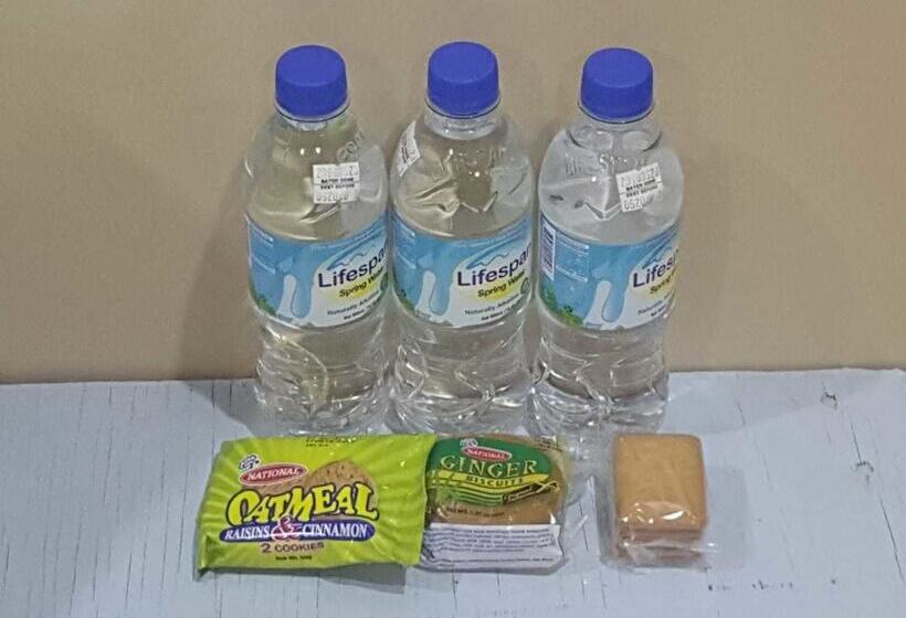 پانسیون Halo & Isaiah S Guesthouse & Hostel