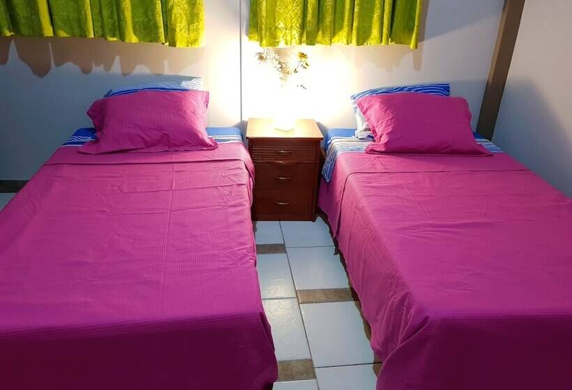 پانسیون La Casa De Hiro