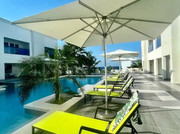 پانسیون Morgans Cliff