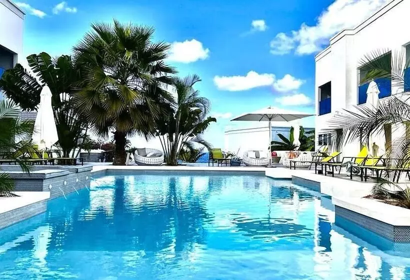 پانسیون Morgans Cliff