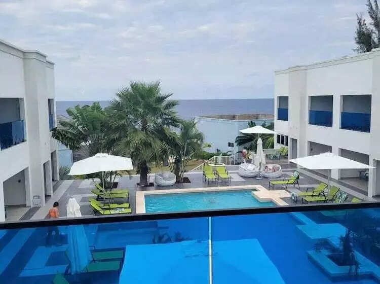 پانسیون Morgans Cliff