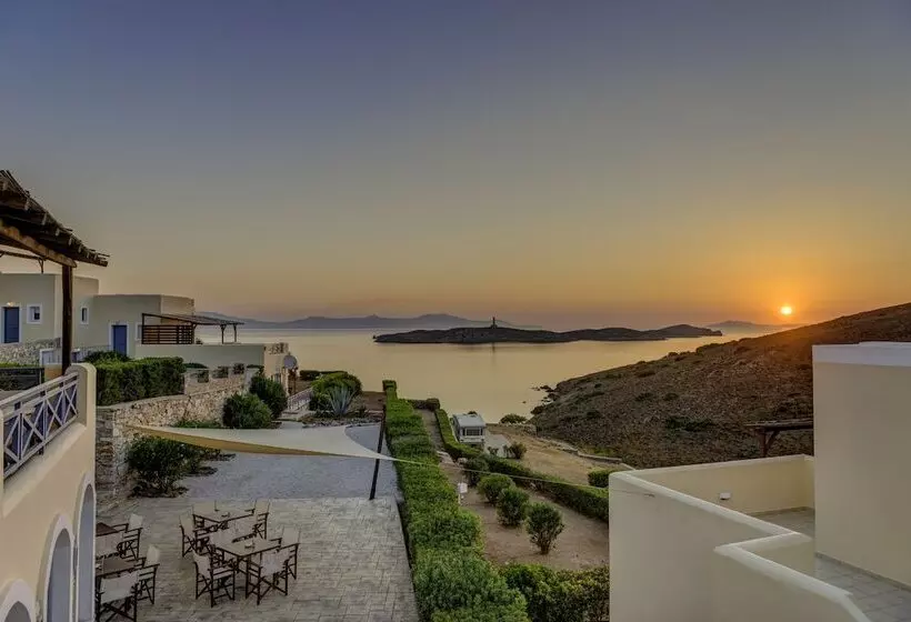 Sunrise Beach Suites