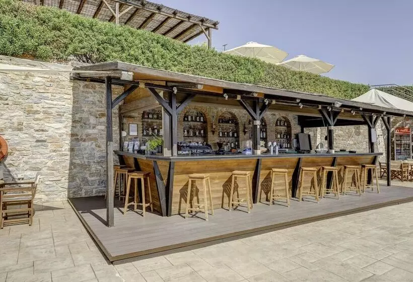 Sunrise Beach Suites