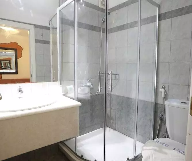 Sunrise Beach Suites