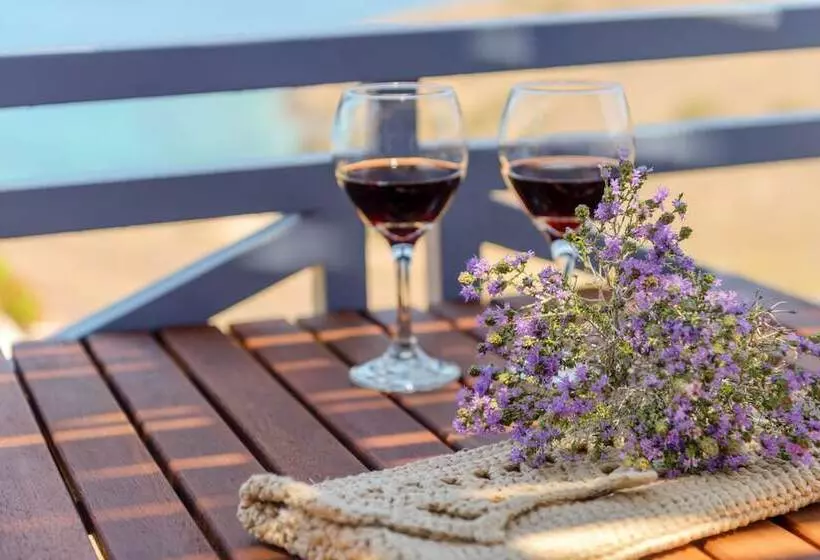 Sunrise Beach Suites