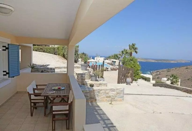 Sunrise Beach Suites