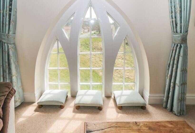 The Old School House