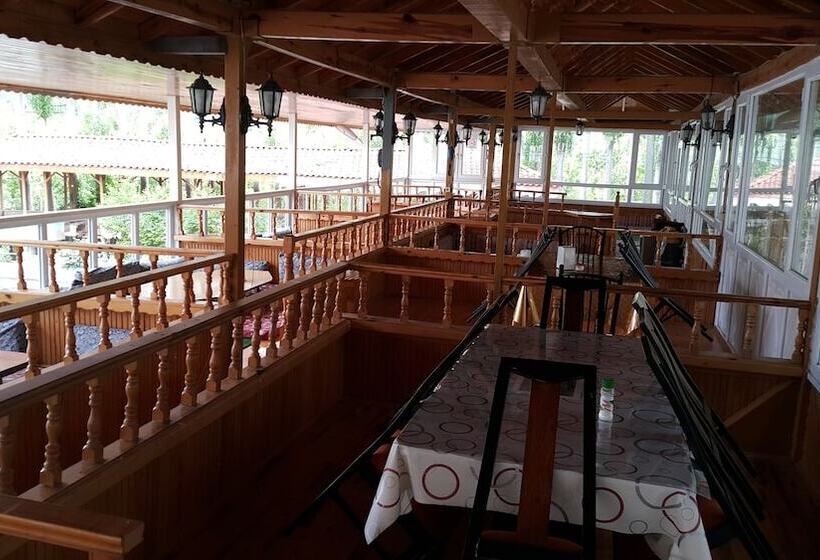 Alanlar Alabalık Ve Otel