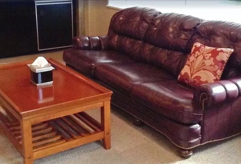 Aamiaismajoitus (B&B) Mill Creek Gardens