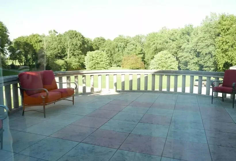 Aamiaismajoitus (B&B) Mill Creek Gardens