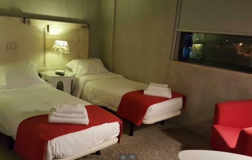 Bed and Breakfast N1 Hostel Apartments & Suites