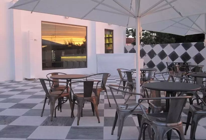 ベッドアンドブレックファースト N1 Hostel Apartments & Suites