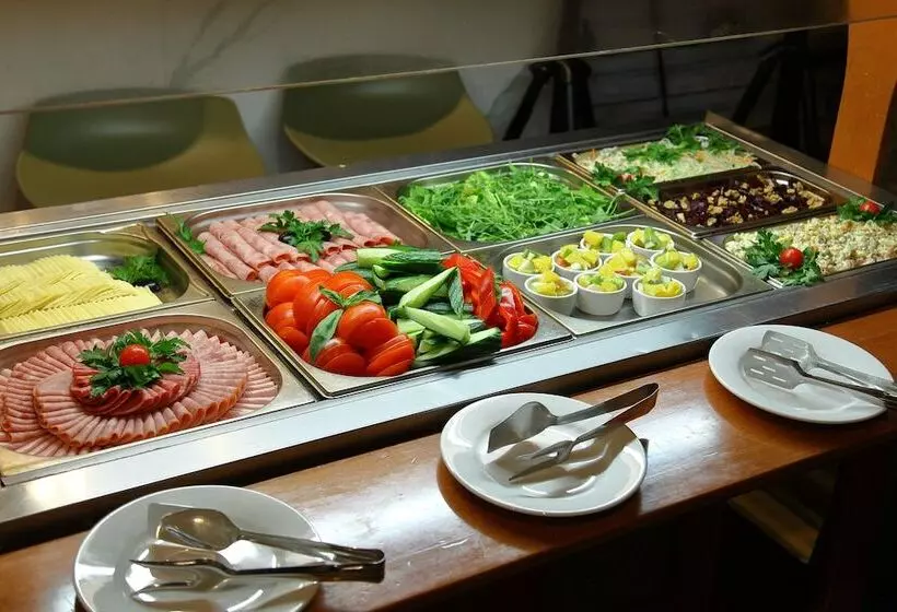 Eco Hotel Romanov Les