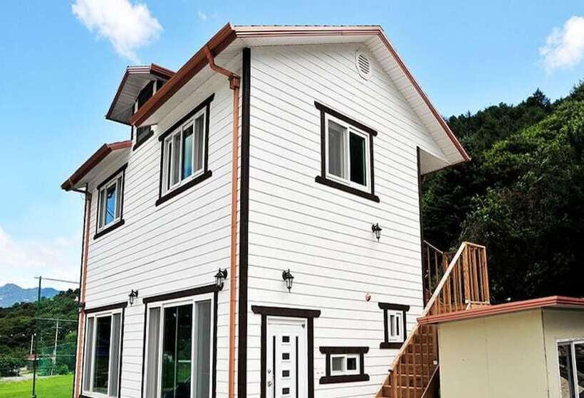 Gapyeong Jandigujang Pension