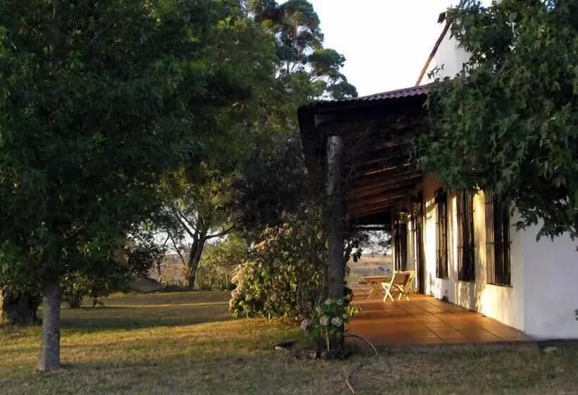 ホテル Estancia Aguila Blanca