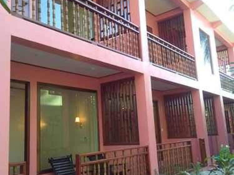 هتل Kyaw Ngapali Lodge