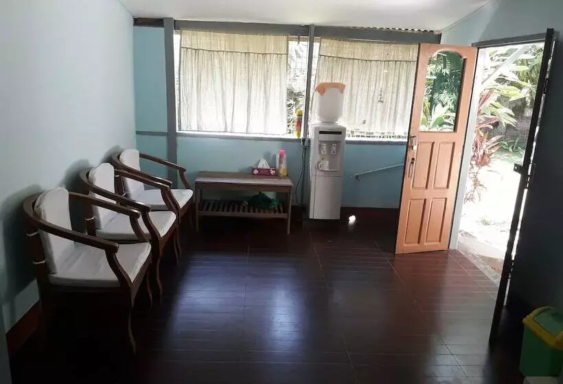 هتل Kyaw Ngapali Lodge