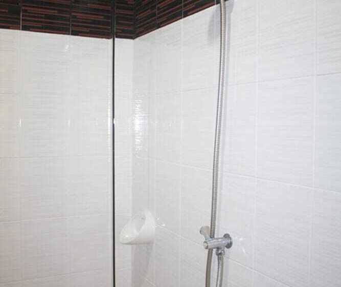 בית מלון כפרי Raipreda Homestay