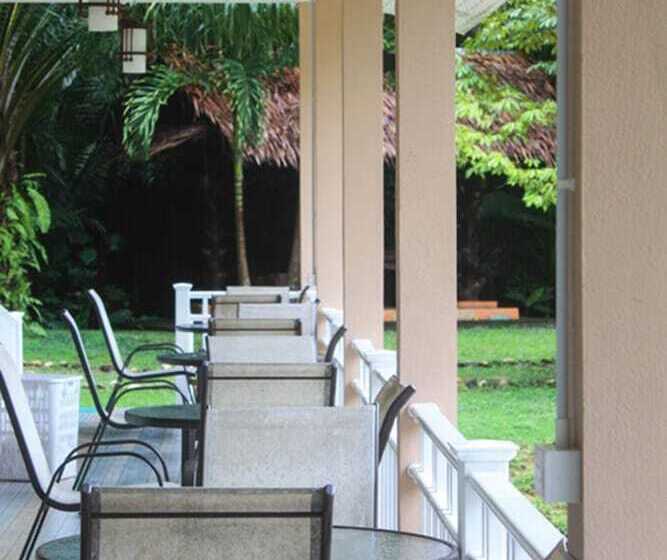 בית מלון כפרי Raipreda Homestay