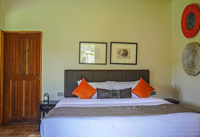 هتل Sambiya River Lodge