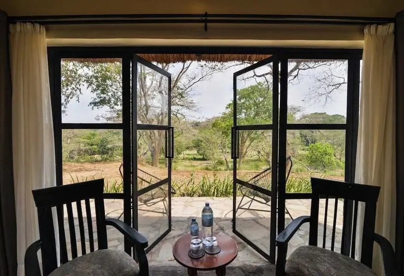 هتل Sambiya River Lodge
